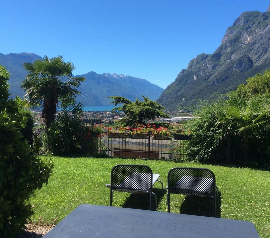 Villa Arzilla Riva del Garda Exterior foto