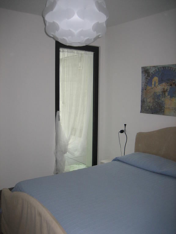 Villa Arzilla Riva del Garda Zimmer foto