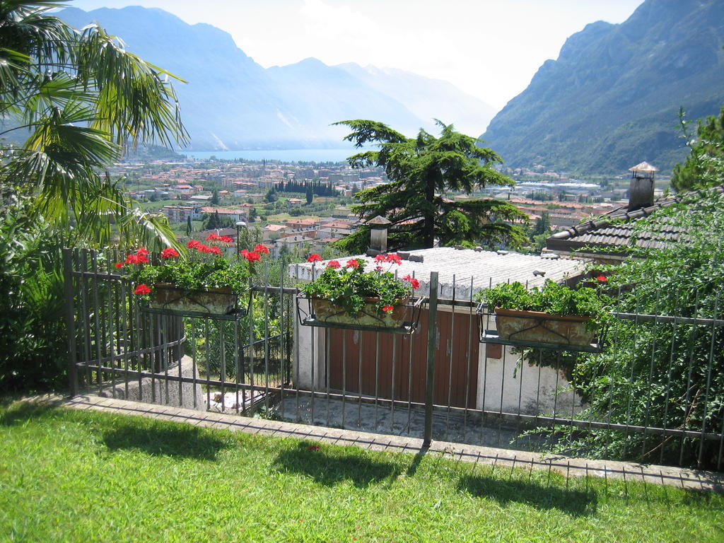 Villa Arzilla Riva del Garda Exterior foto