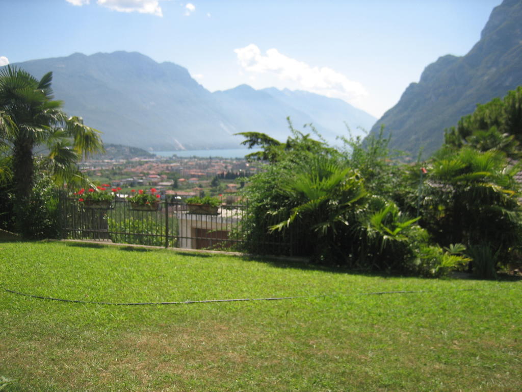 Villa Arzilla Riva del Garda Exterior foto